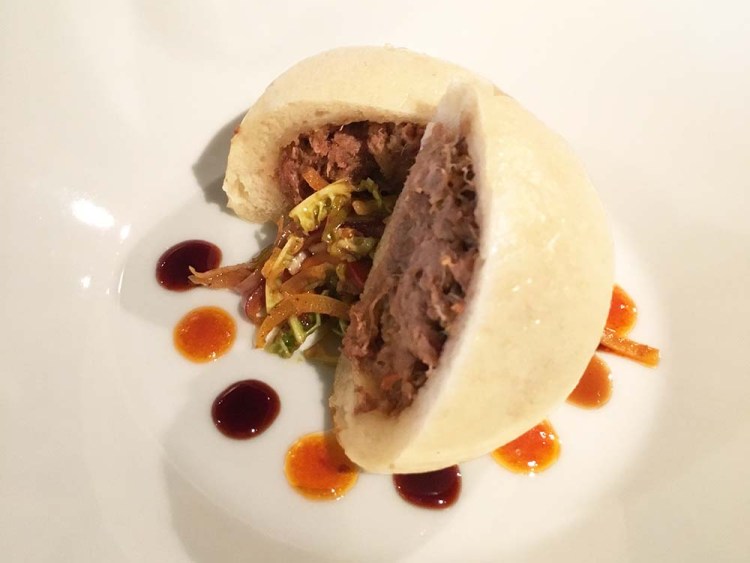 La bibioteca 3 posti speciali per mangiare nelle Marche | Foodtrip and More